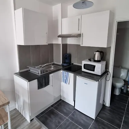 Le Cocon-t2-proche Du Centre-wifi Apartment Lourdes