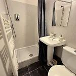Apartament Le Cocon-t2-proche Du Centre-wifi *
